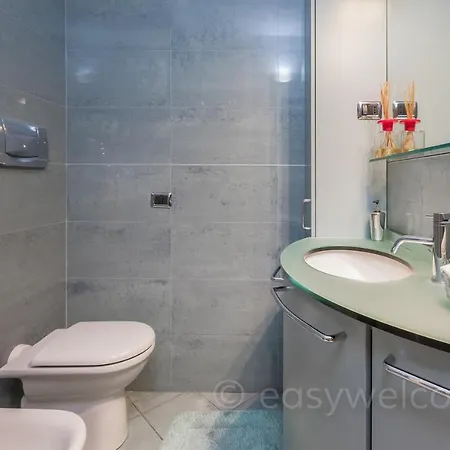 Easy Welcome Fairy House Apartment Milan